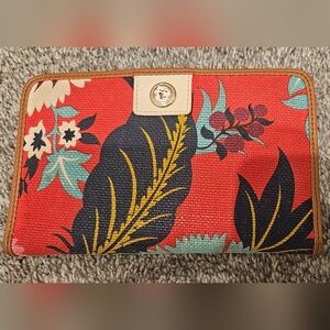 Spartina 449 Red and Black Floral Wallet
